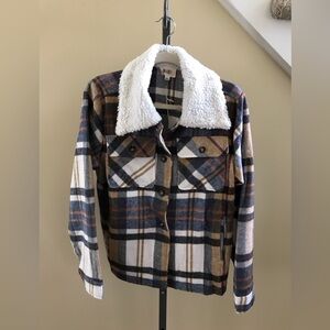 BIBI NWT Jacket Flannel Sherpa Collar Plaid Design size small  med large